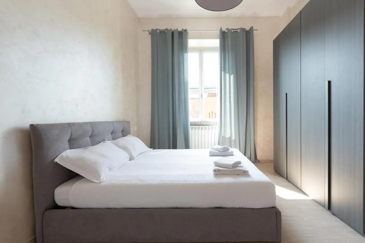 Zara Bright Flat Apartman Milánó