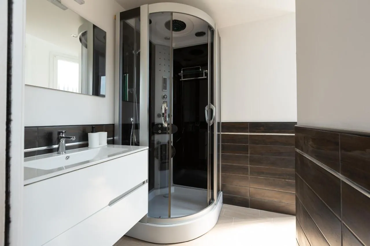 Zara Bright Flat Apartman Milánó